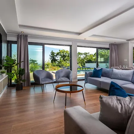 Beautiful In With Wifi Holiday home *
